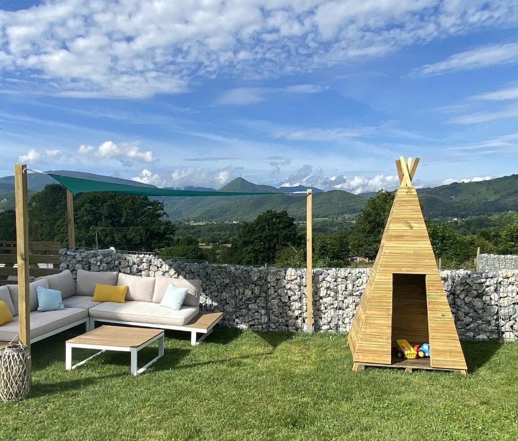 Villa Jacuzzi, Terrain De Petanque Et Aire De Jeux Vue Sur Les Pyrenees Seilhan المظهر الخارجي الصورة